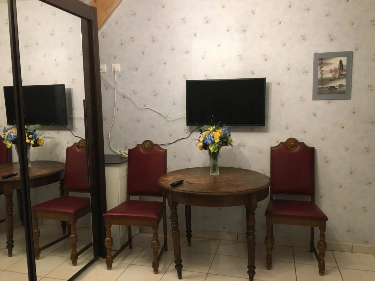 Bed and Breakfast Orchidee Rose Givet Exterior foto